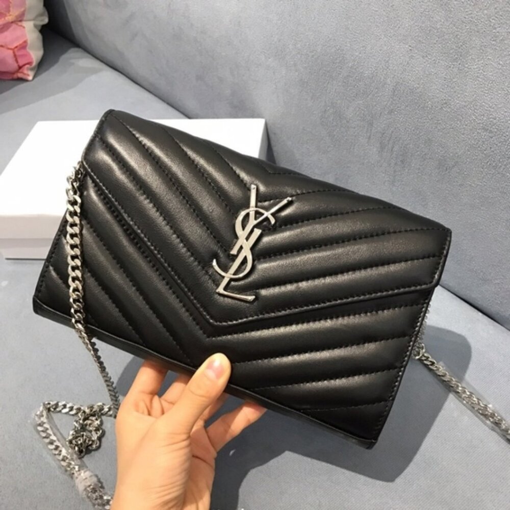 <AUTHENTIC>Yves Saint Laurent bag - image 8